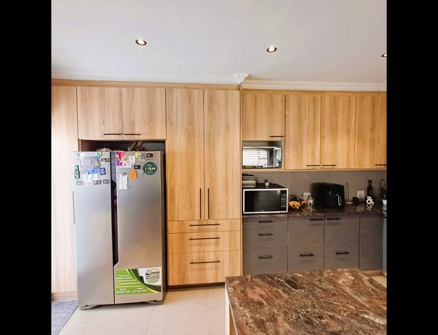 3 BEDROOM HOUSE FOR SALE IN MEYERTON CENTRAL